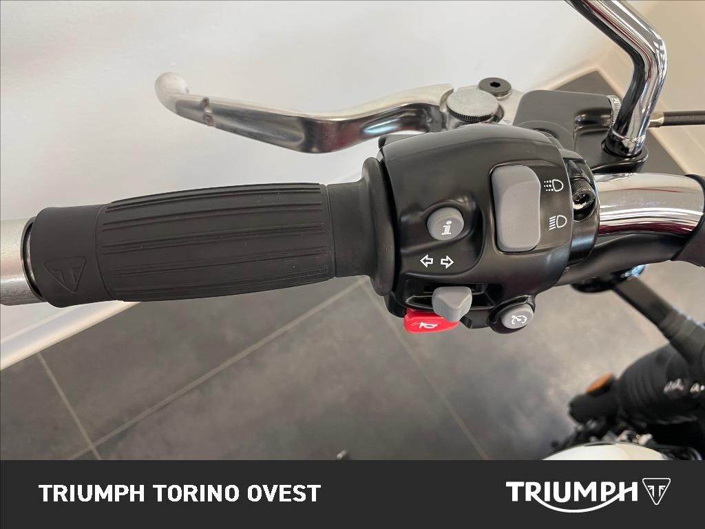TRIUMPH Bonneville 1200 Speedmaster Chrome Edition