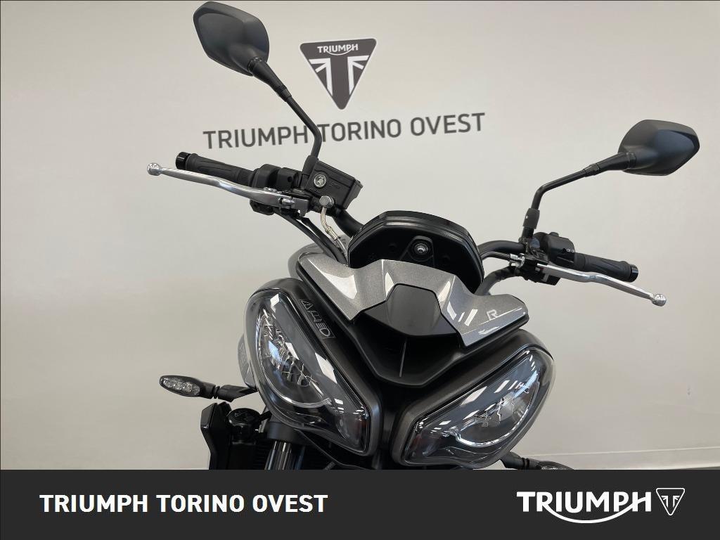 TRIUMPH Street Triple 765 R