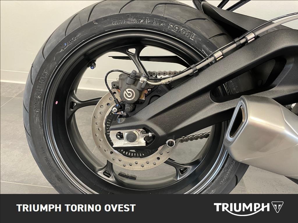 TRIUMPH Street Triple 765 R