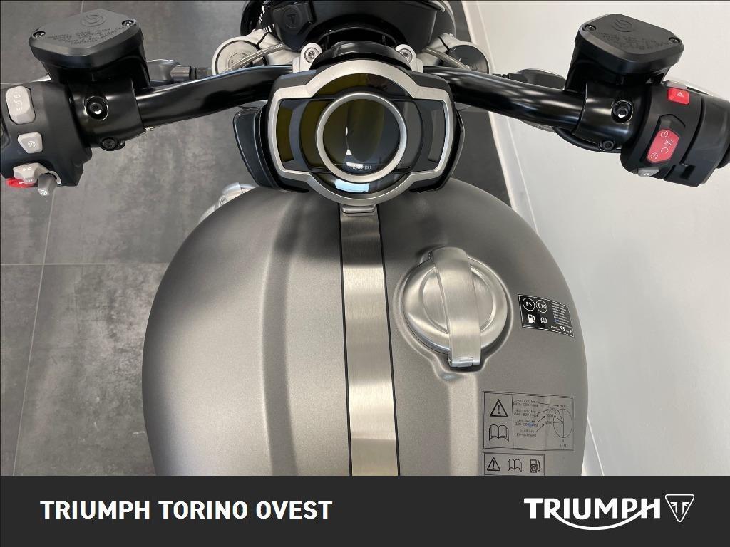 TRIUMPH Rocket III 2500 R