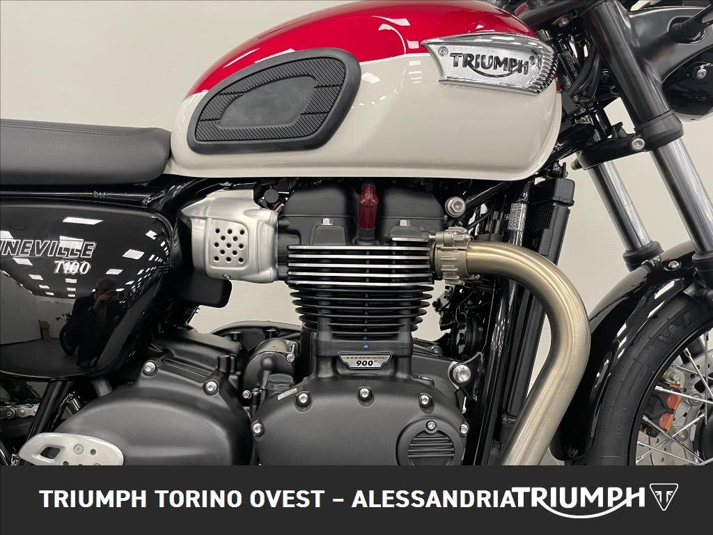 TRIUMPH Bonneville 900 T100 