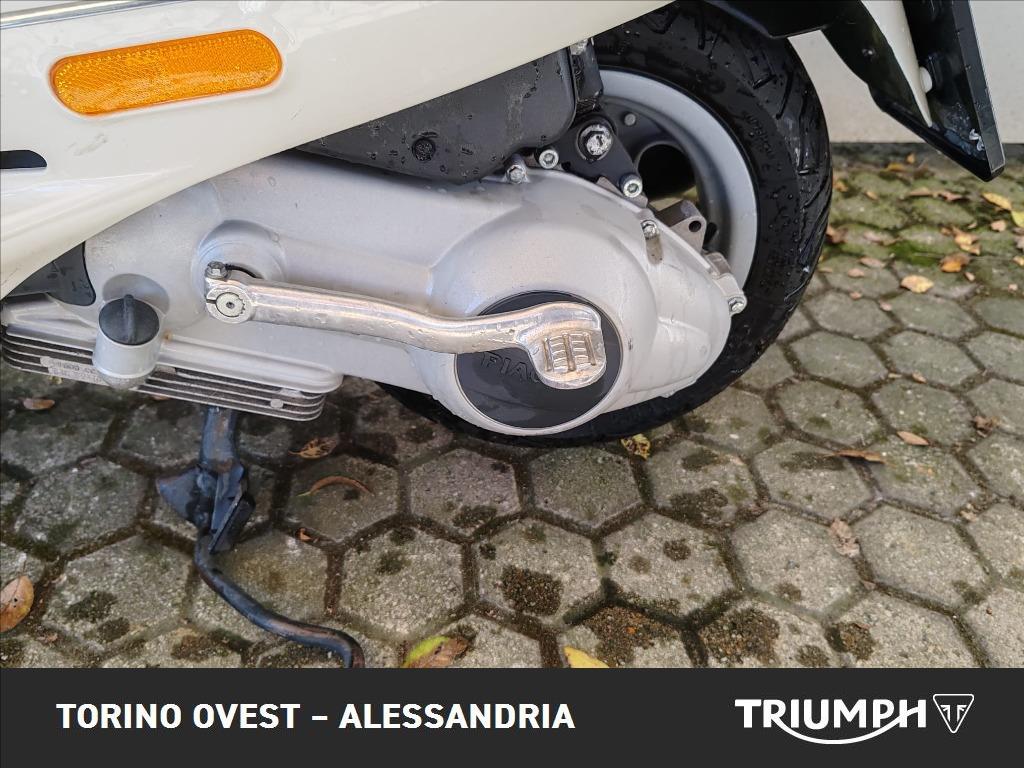 VESPA Vespa ET4 150 