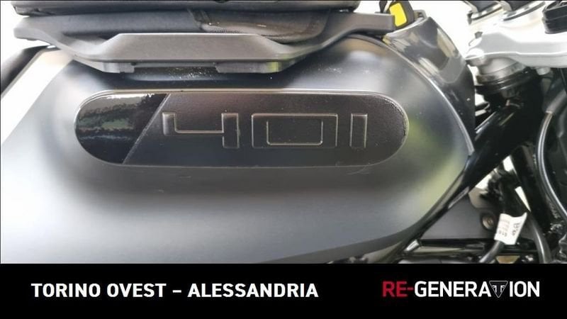 HUSQVARNA Svartpilen 401 4T