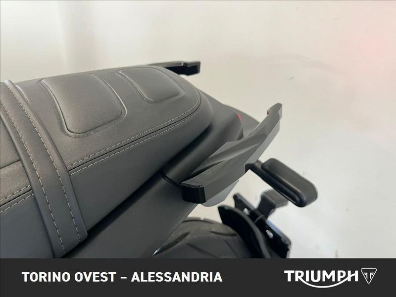 BENELLI Leoncino 250 E4