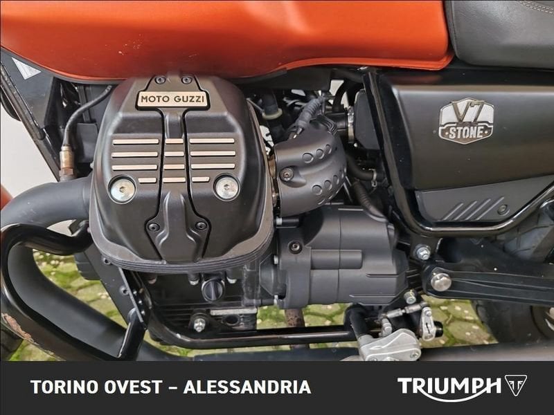 MOTO GUZZI V7 850 Stone Abs