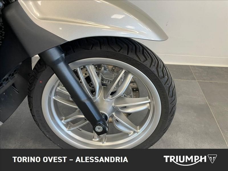 PIAGGIO Beverly 300 hpe abs-asr