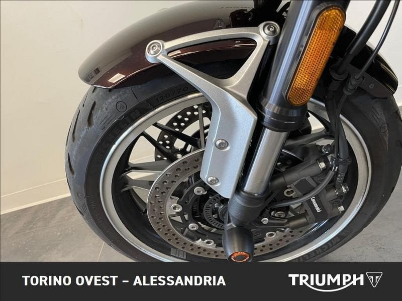 KAWASAKI Z 900 RS Orange