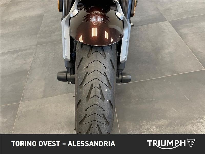 KAWASAKI Z 900 RS Orange