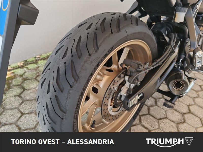 YAMAHA Tracer 7 700 Abs