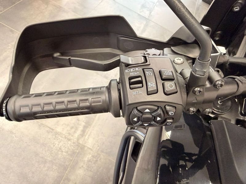 HARLEY DAVIDSON Pan America 1250 Special Vivid Black