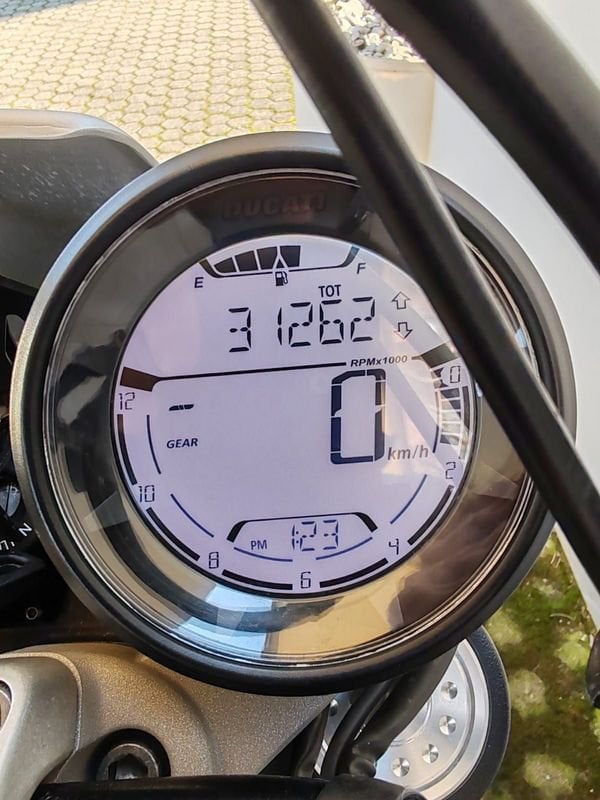 DUCATI Scrambler 800 Icon Dark