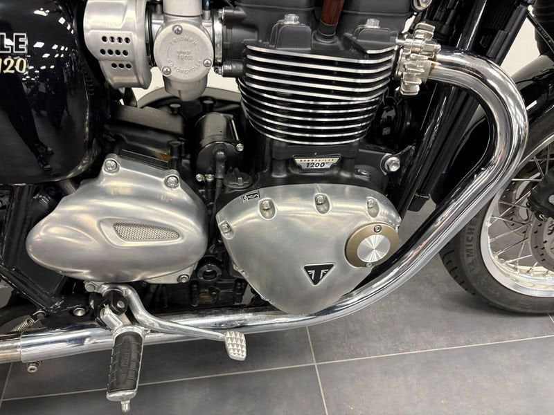 TRIUMPH Bonneville 1200 T120 Abs E5