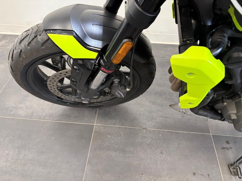 TRIUMPH Trident 660 Abs