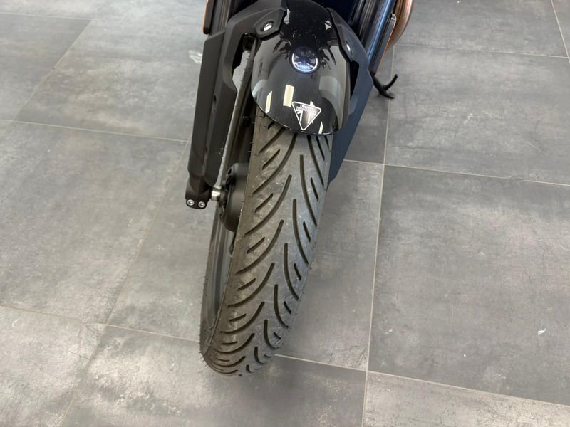 TRIUMPH Speed Twin 900 SPEED TWIN 900 EU5+