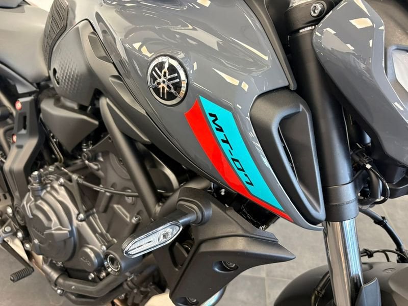 YAMAHA MT-07 690 Abs