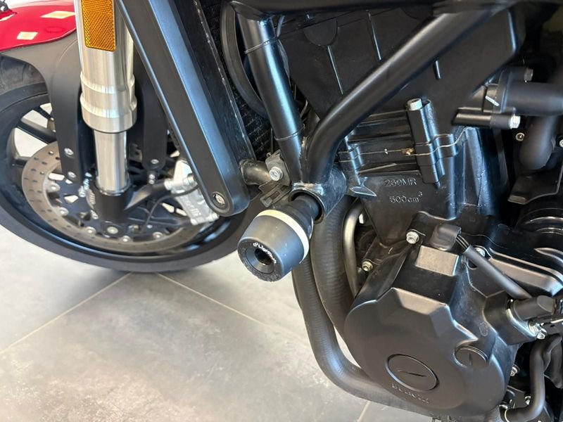 BENELLI Leoncino 500 E5