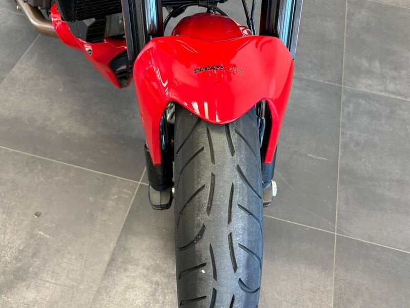 DUCATI Monster 937 Red