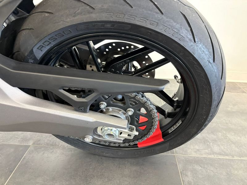 DUCATI Monster 821 Stealth