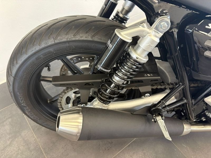 TRIUMPH Speed Twin 900 Pure White/Blue/Orange Abs