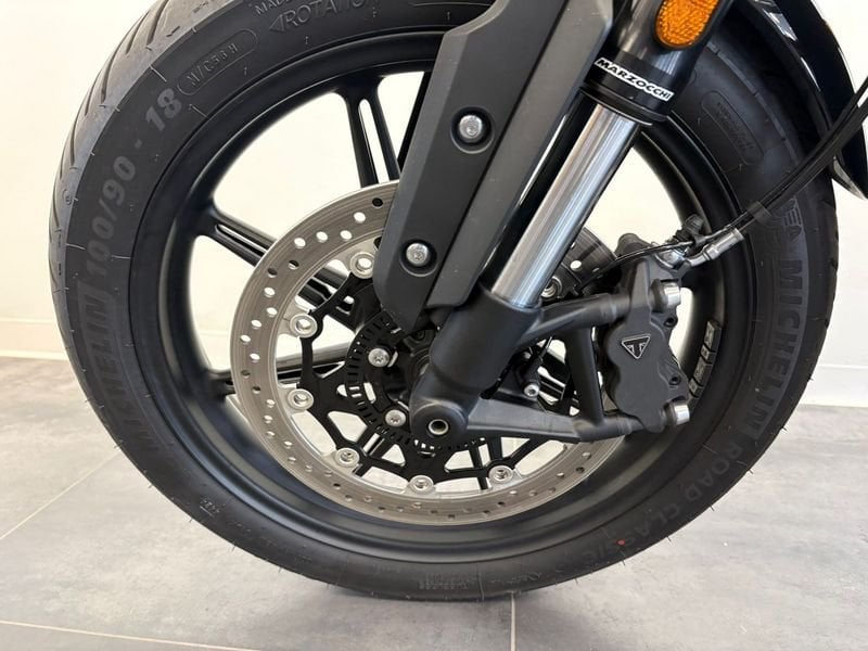 TRIUMPH Speed Twin 900 Pure White/Blue/Orange Abs