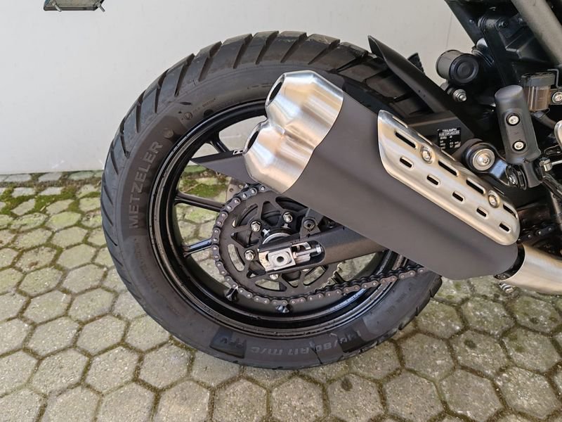 TRIUMPH Scrambler 400 X Abs