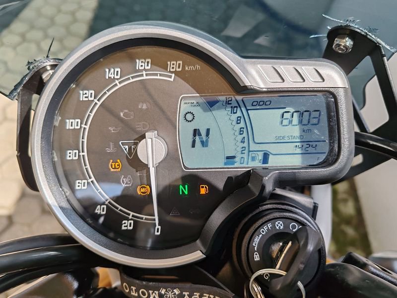TRIUMPH Scrambler 400 X Abs