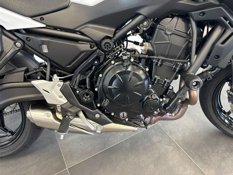 KAWASAKI Z 650 