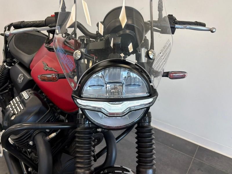MOTO GUZZI V7 850 Stone Abs
