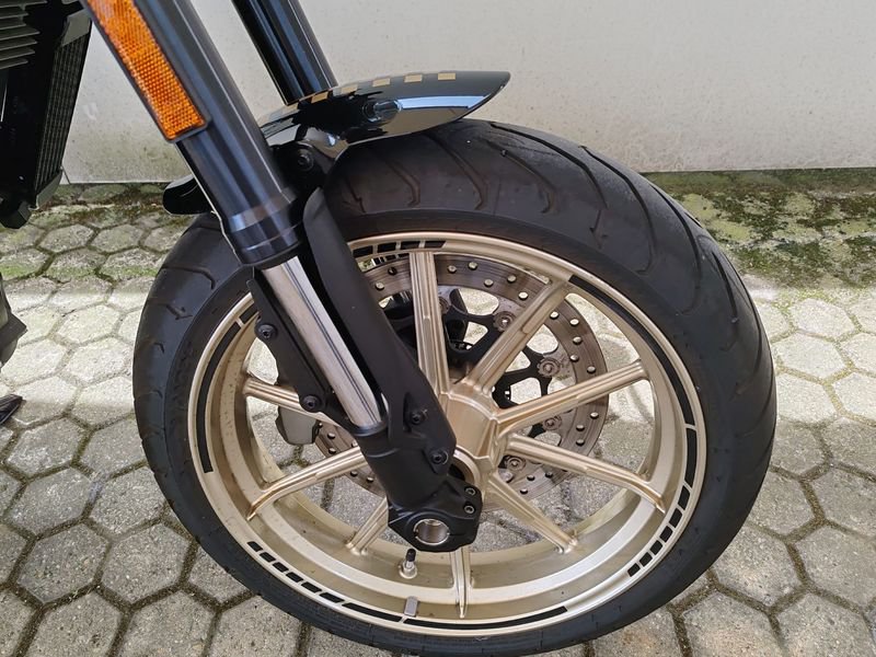 DUCATI Scrambler 800 Cafe Racer