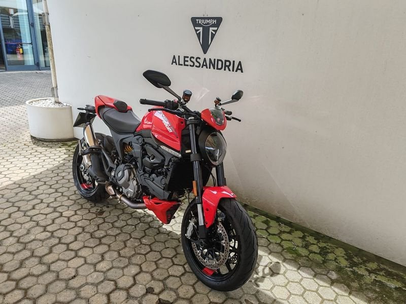 DUCATI Monster 937 plus Red