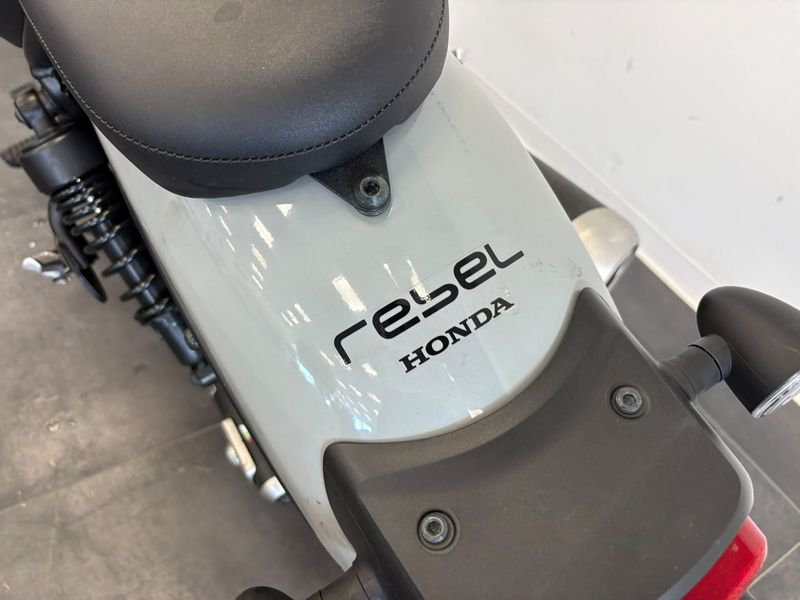 HONDA CMX 500 Rebel Abs