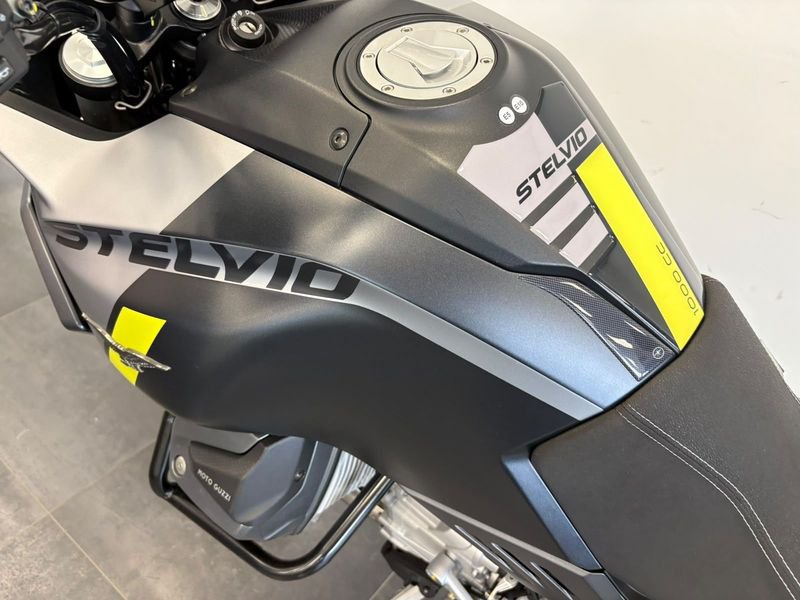 MOTO GUZZI Stelvio 1042 Abs