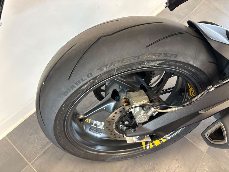 TRIUMPH Street Triple 765 RS