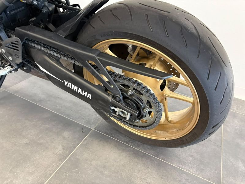 YAMAHA XSR 900 Abs