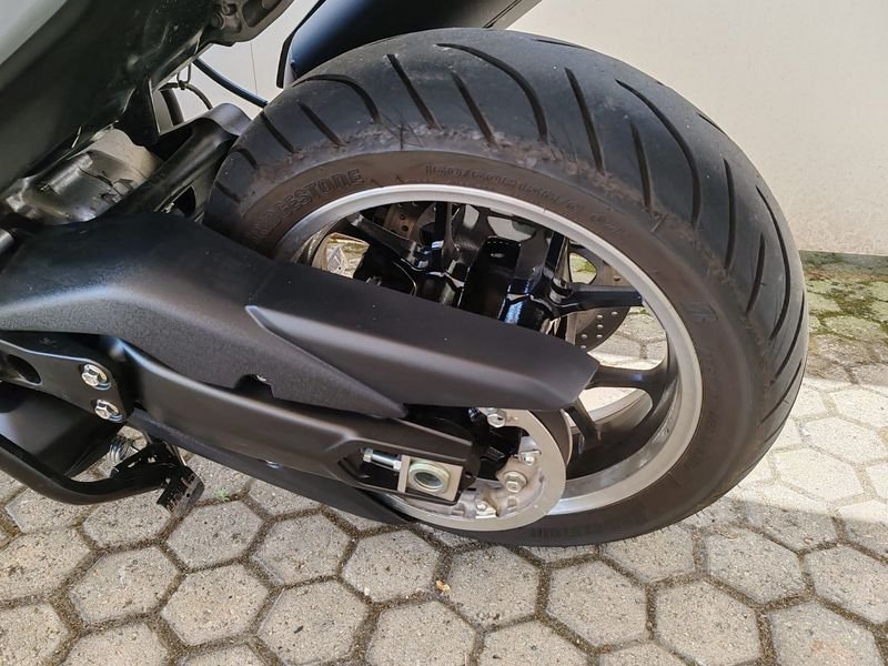 YAMAHA T-Max 560 Tech Abs