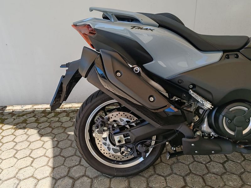 YAMAHA T-Max 560 Tech Abs