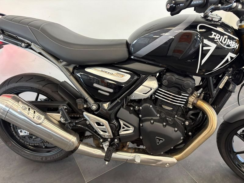 TRIUMPH Speed 400 Abs