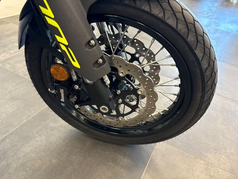 BENELLI TRK 702 X abs