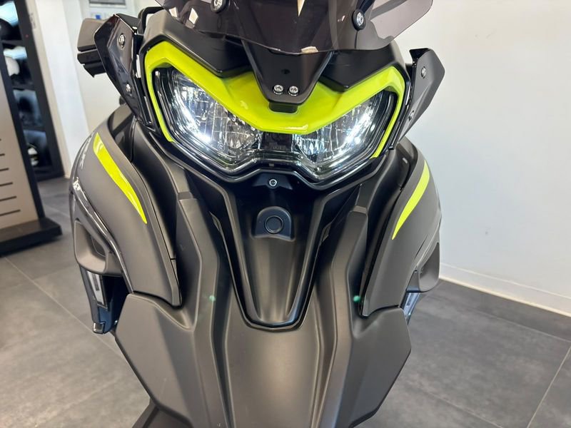 BENELLI TRK 702 X abs