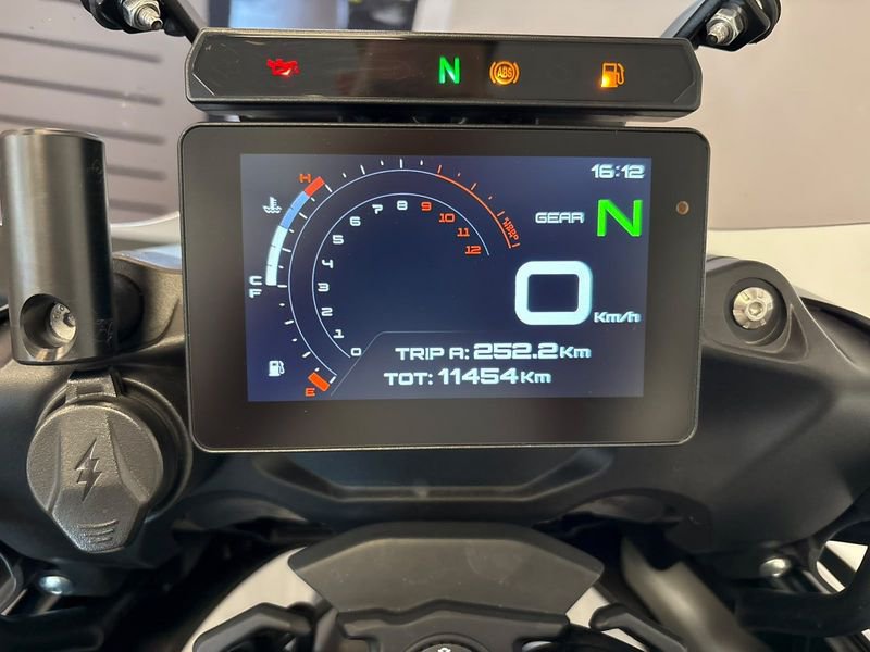 BENELLI TRK 702 X abs
