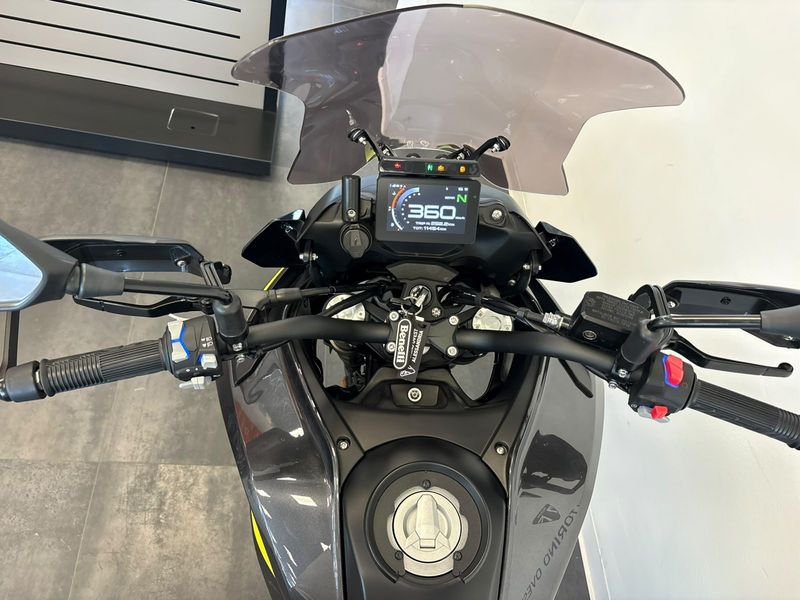BENELLI TRK 702 X abs