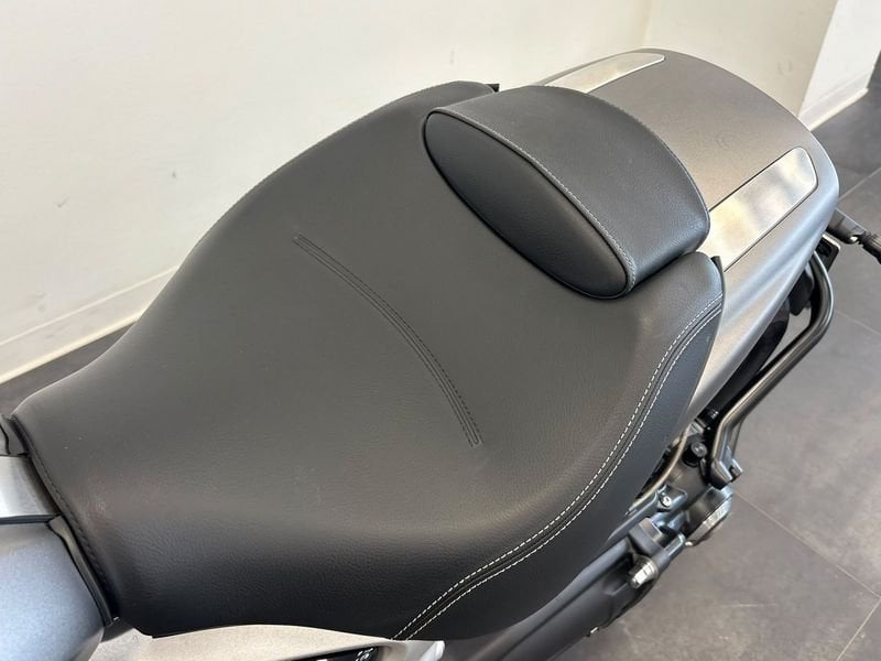 TRIUMPH Rocket III 2500 R