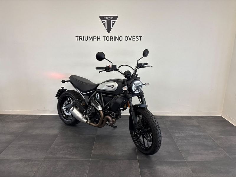 DUCATI Scrambler 800 Icon Dark