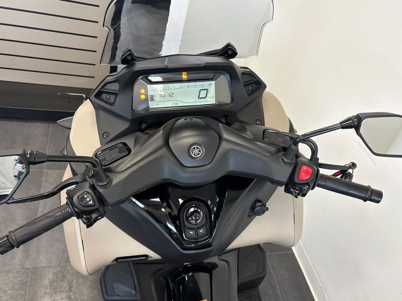 YAMAHA Tricity 300 Abs