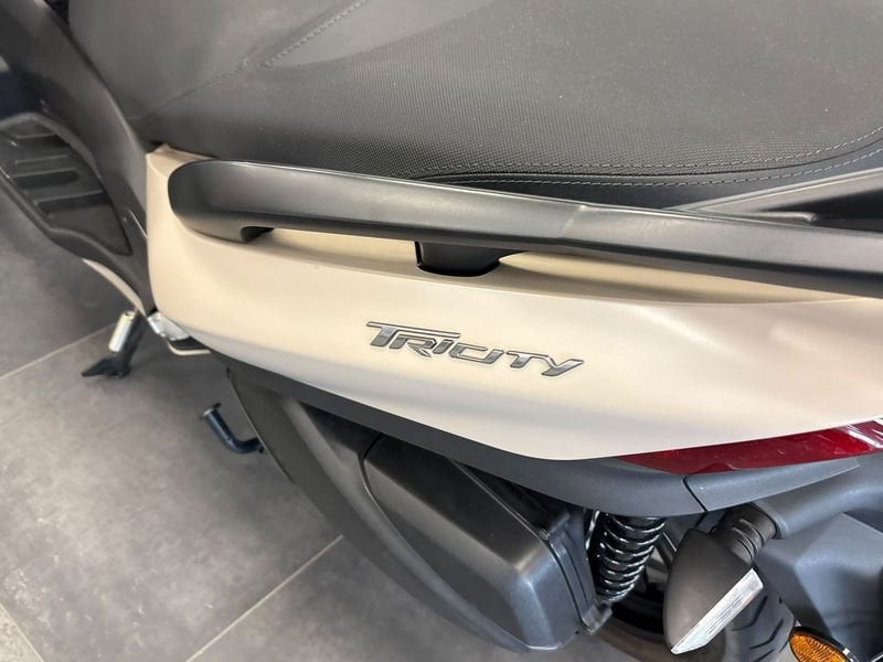 YAMAHA Tricity 300 Abs