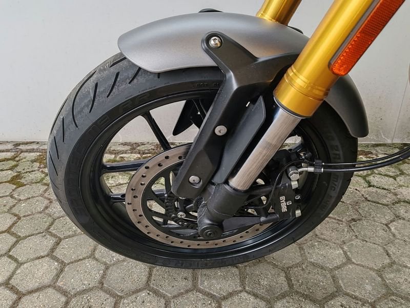 TRIUMPH Speed 400 Abs
