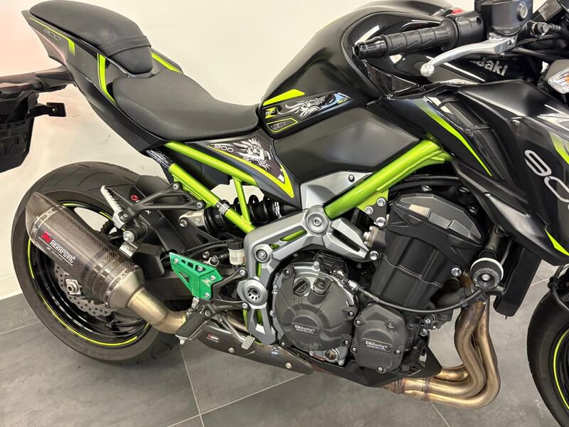 KAWASAKI Z 900 Performance